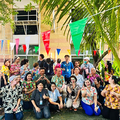 Employees of Multibax Public Company Limited jointly paying the respect to the company executives at the leisure ground next to the factory office no 3.